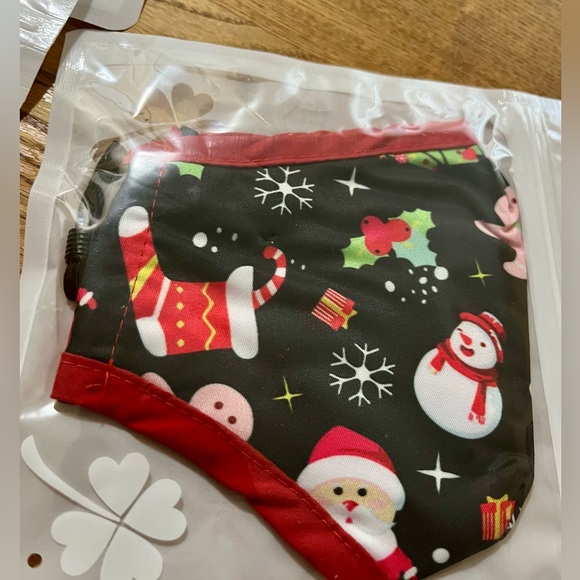 4 New Adult Fabric Masks - Christmas Patterns - Adjustable Ear Straps - 2 Layers - Picture 2 of 6